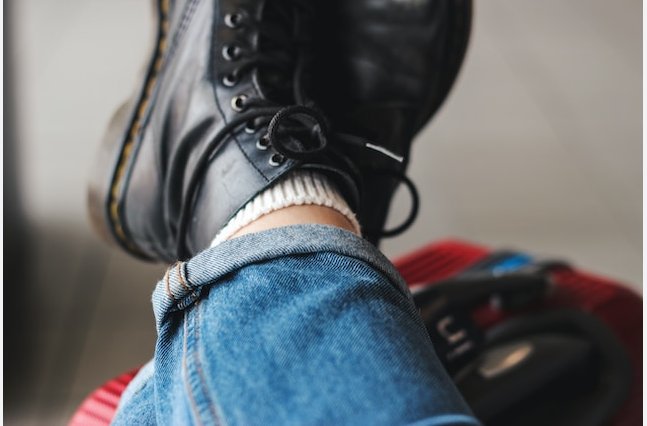 Breaking in Dr. Martens: Comfort Tips for First-Time Wearers