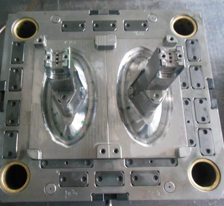 Maximizing Value from Chinese Injection Molding Services