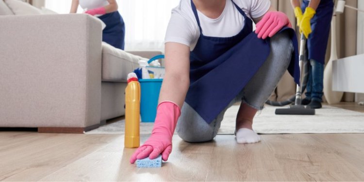 How to Choose the Right Professional Cleaning Services Company UAE?